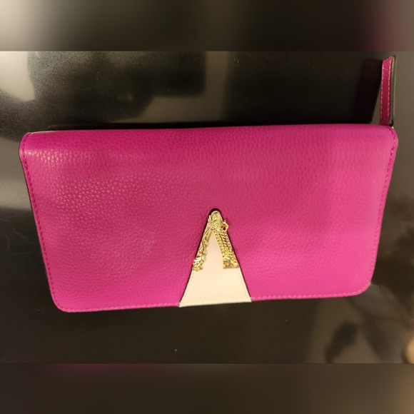 NEW VERSACE WOMAN WALLET - Picture 3 of 8